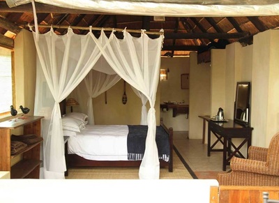 Nxamaseri Island Lodge chalet interior