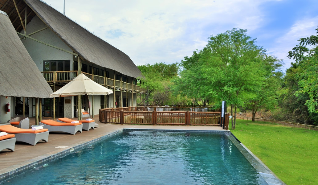 Mowana Safari Lodge view of the pool