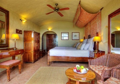 Chobe Game Lodge guest bedroom