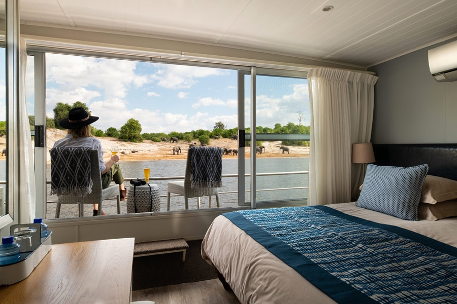 Double cabin and view, Chobe Princess 2