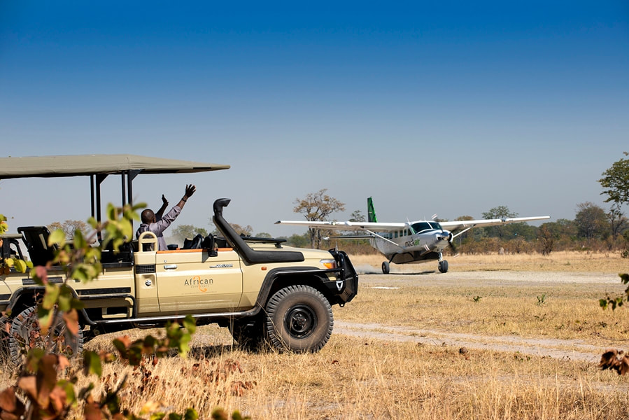 Linyanti Expeditions meeting at the airstrip
